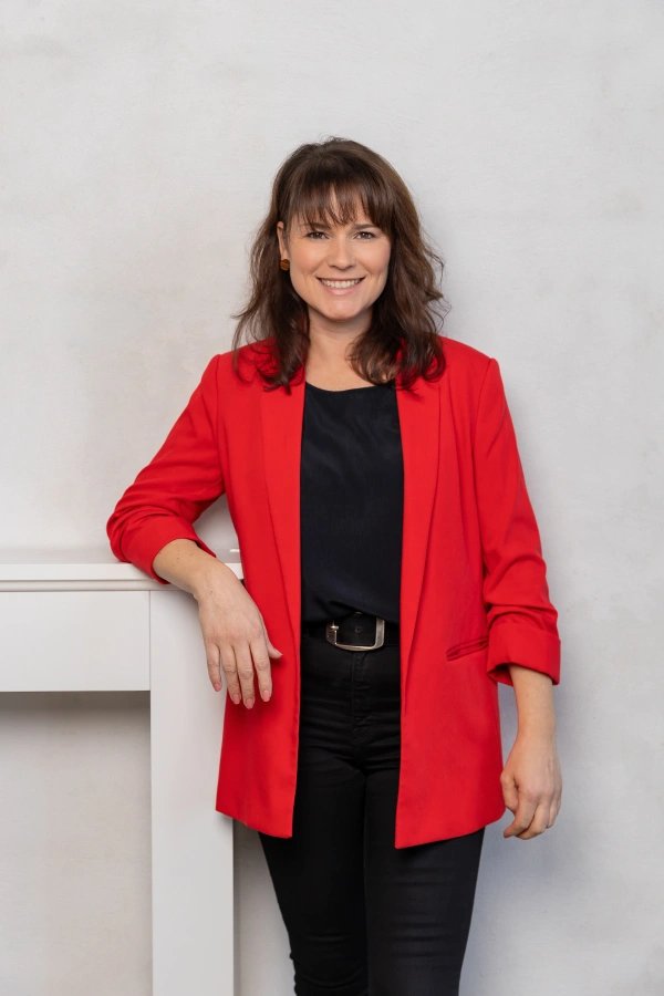 Ulrike Hoppe Mitarbeiterbild